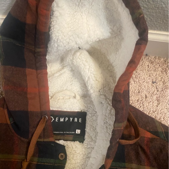 Men’s flannel - Picture 4 of 5